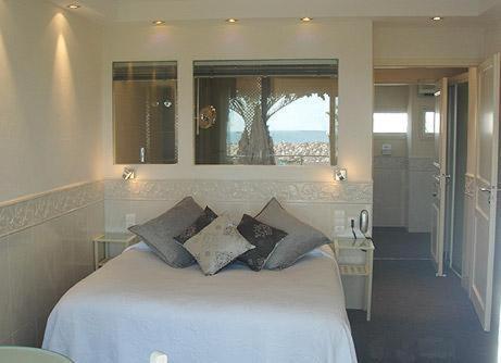 Azur Bord De Mer Hotel